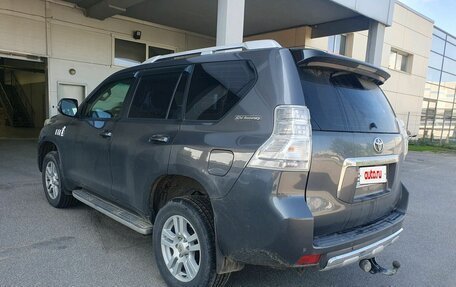 Toyota Land Cruiser Prado 150 рестайлинг 2, 2010 год, 1 950 000 рублей, 3 фотография