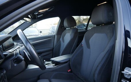 BMW 5 серия, 2022 год, 4 070 000 рублей, 13 фотография