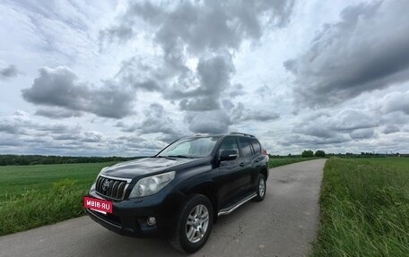 Toyota Land Cruiser Prado 150 рестайлинг 2, 2012 год, 2 700 000 рублей, 2 фотография