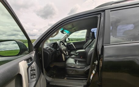 Toyota Land Cruiser Prado 150 рестайлинг 2, 2012 год, 2 700 000 рублей, 9 фотография