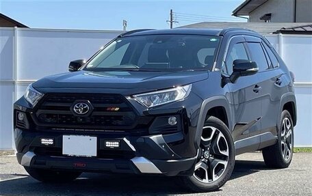 Toyota RAV4, 2022 год, 2 094 000 рублей, 1 фотография