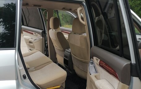 Toyota Land Cruiser Prado 120 рестайлинг, 2006 год, 2 500 000 рублей, 9 фотография