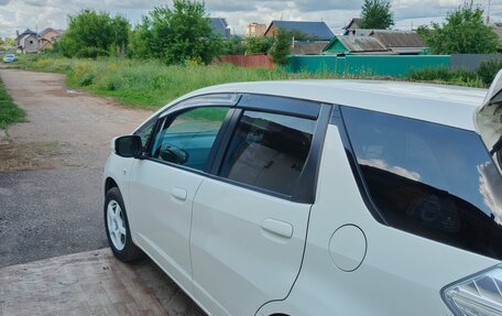 Honda Fit Shuttle I рестайлинг, 2014 год, 950 000 рублей, 4 фотография