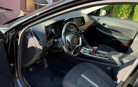 Hyundai Sonata VIII, 2021 год, 2 250 000 рублей, 14 фотография