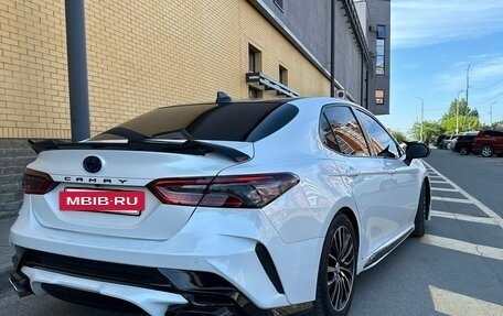 Toyota Camry, 2019 год, 2 950 000 рублей, 3 фотография