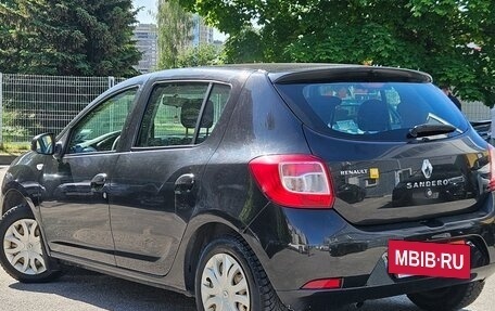 Renault Sandero II рестайлинг, 2015 год, 575 000 рублей, 4 фотография