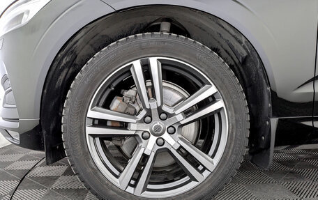 Volvo XC60 II, 2018 год, 3 000 000 рублей, 18 фотография