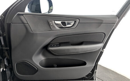 Volvo XC60 II, 2018 год, 3 000 000 рублей, 26 фотография