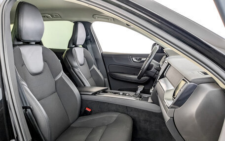 Volvo XC60 II, 2018 год, 3 000 000 рублей, 24 фотография
