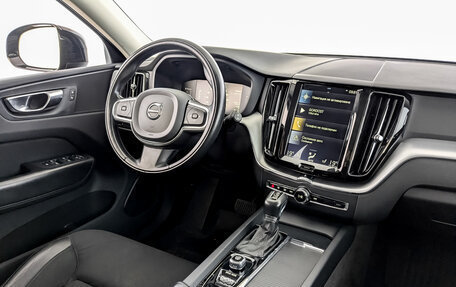 Volvo XC60 II, 2018 год, 3 000 000 рублей, 29 фотография