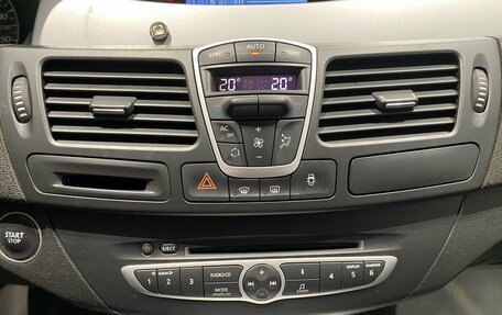 Renault Laguna III рестайлинг, 2008 год, 889 000 рублей, 14 фотография