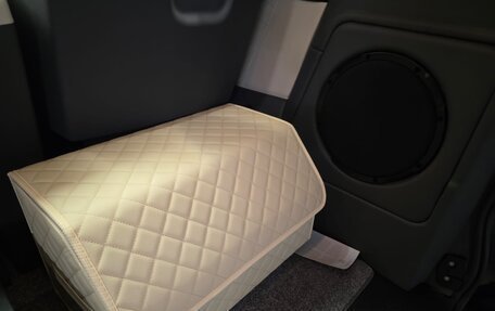 Mercedes-Benz V-Класс, 2024 год, 31 999 000 рублей, 31 фотография