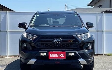 Toyota RAV4, 2022 год, 2 094 000 рублей, 6 фотография