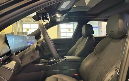 BMW 5 серия, 2023 год, 6 924 000 рублей, 12 фотография