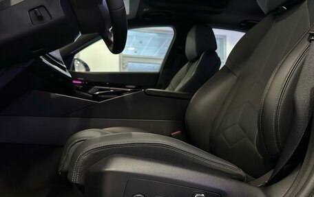 BMW 5 серия, 2023 год, 6 924 000 рублей, 13 фотография