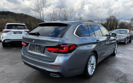 BMW 5 серия, 2022 год, 3 700 000 рублей, 2 фотография