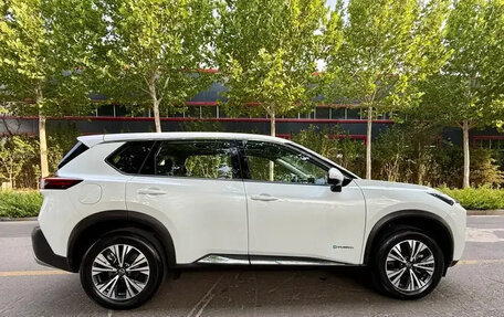 Nissan X-Trail, 2022 год, 2 750 000 рублей, 5 фотография
