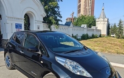 Nissan Leaf I, 2017 год, 945 000 рублей, 1 фотография