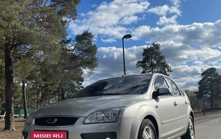 Ford Focus II рестайлинг, 2006 год, 525 000 рублей, 2 фотография