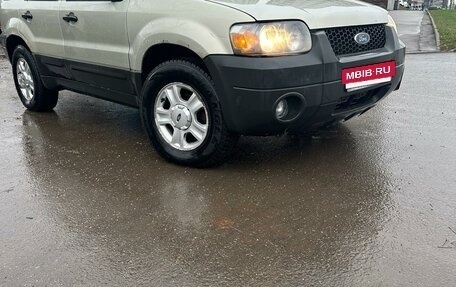 Ford Escape II, 2005 год, 370 000 рублей, 8 фотография