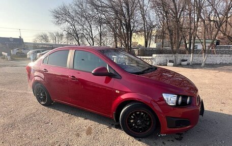 Chevrolet Aveo III, 2015 год, 820 000 рублей, 3 фотография