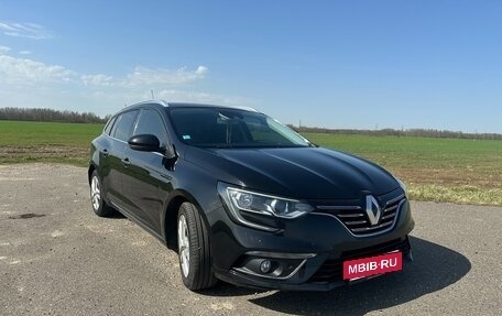Renault Megane IV, 2018 год, 1 490 000 рублей, 5 фотография