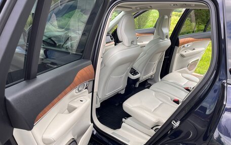Volvo XC90 II рестайлинг, 2018 год, 3 800 000 рублей, 8 фотография
