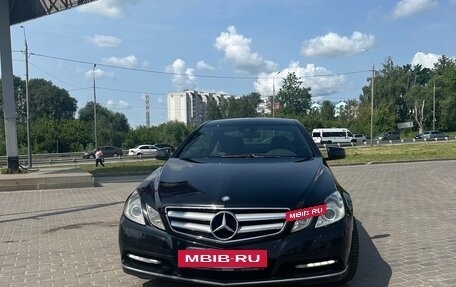 Mercedes-Benz E-Класс, 2012 год, 1 440 000 рублей, 3 фотография