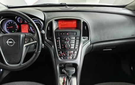 Opel Astra J, 2012 год, 675 000 рублей, 11 фотография