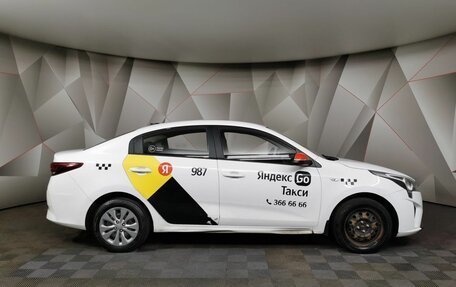 KIA Rio IV, 2021 год, 830 000 рублей, 6 фотография
