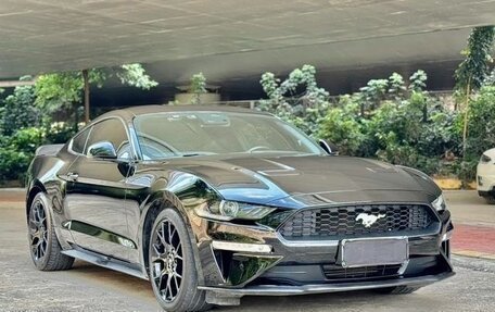 Ford Mustang VI рестайлинг, 2021 год, 2 790 000 рублей, 7 фотография