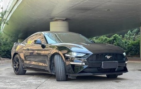 Ford Mustang VI рестайлинг, 2021 год, 2 790 000 рублей, 6 фотография