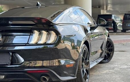 Ford Mustang VI рестайлинг, 2021 год, 2 790 000 рублей, 11 фотография