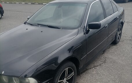 BMW 5 серия, 1999 год, 525 000 рублей, 1 фотография