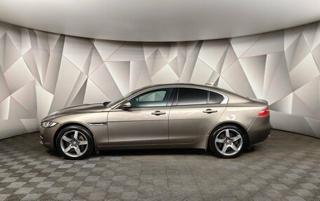 Jaguar XE I рестайлинг, 2016 год, 1 955 000 рублей, 5 фотография