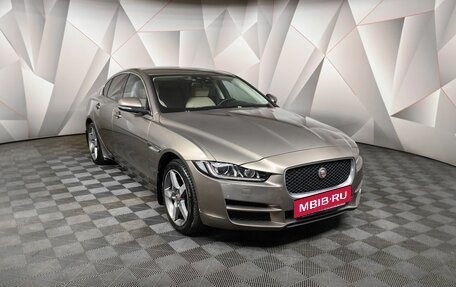 Jaguar XE I рестайлинг, 2016 год, 1 955 000 рублей, 3 фотография