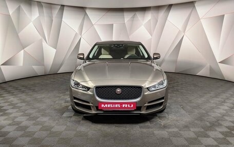 Jaguar XE I рестайлинг, 2016 год, 1 955 000 рублей, 7 фотография