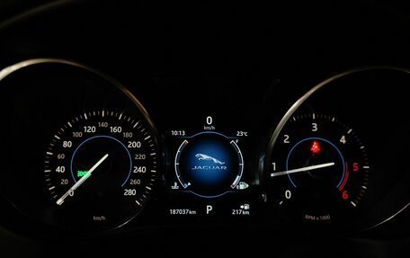 Jaguar XE I рестайлинг, 2016 год, 1 955 000 рублей, 20 фотография