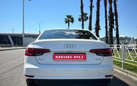 Audi A4, 2017 год, 2 400 000 рублей, 4 фотография