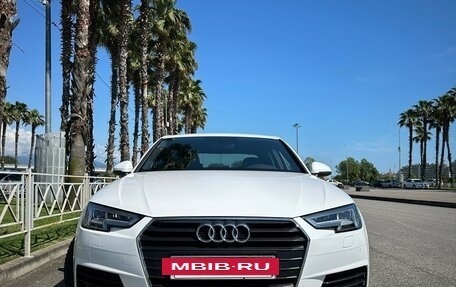 Audi A4, 2017 год, 2 400 000 рублей, 2 фотография