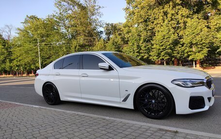 BMW 5 серия, 2021 год, 6 000 000 рублей, 23 фотография