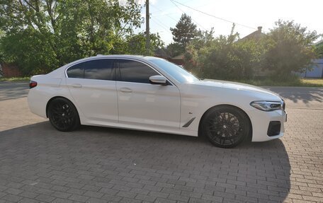 BMW 5 серия, 2021 год, 6 000 000 рублей, 21 фотография