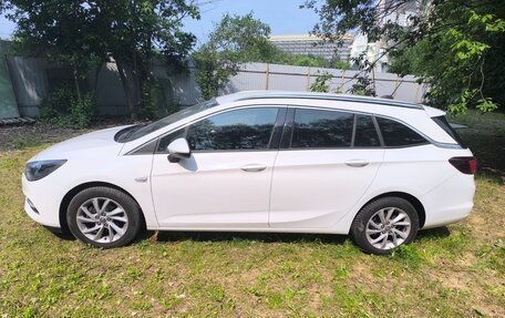 Opel Astra K, 2021 год, 1 749 000 рублей, 3 фотография