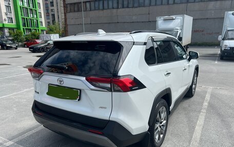 Toyota RAV4, 2020 год, 3 500 000 рублей, 5 фотография