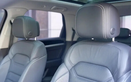 Volkswagen Touareg III, 2021 год, 3 875 000 рублей, 13 фотография