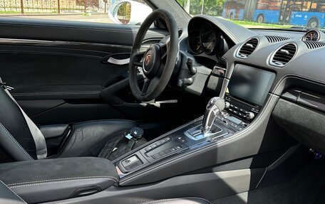 Porsche Cayman GT4, 2021 год, 10 900 000 рублей, 7 фотография