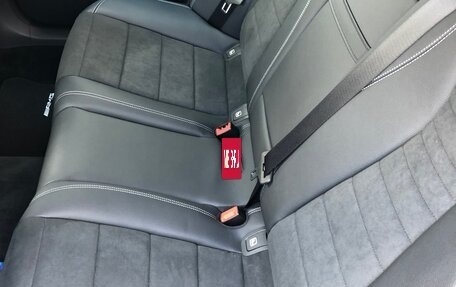 Mercedes-Benz E-Класс, 2018 год, 4 250 000 рублей, 9 фотография