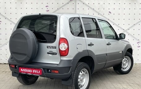 Chevrolet Niva I рестайлинг, 2017 год, 720 000 рублей, 4 фотография