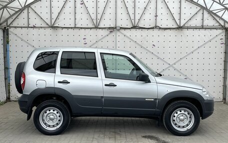 Chevrolet Niva I рестайлинг, 2017 год, 720 000 рублей, 9 фотография