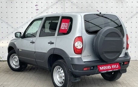 Chevrolet Niva I рестайлинг, 2017 год, 720 000 рублей, 5 фотография